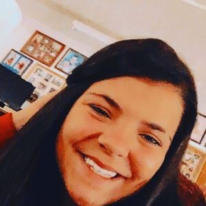 Meet your Posher, Savannah